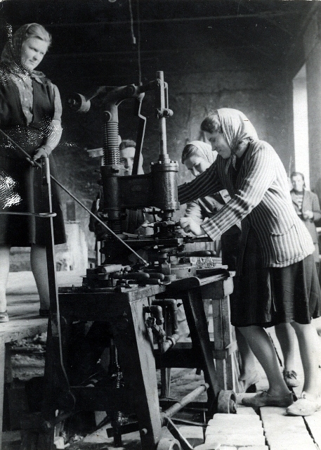 Līvānu stikla fabrikas vēsture&nbsp;