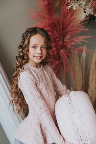 Mini Miss 2021 dalībniece Varvara K. 
