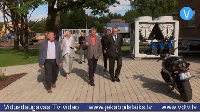 Finanšu ministrs vizītē Līvānos pārrunā eksportētāju atbalsta iespējas