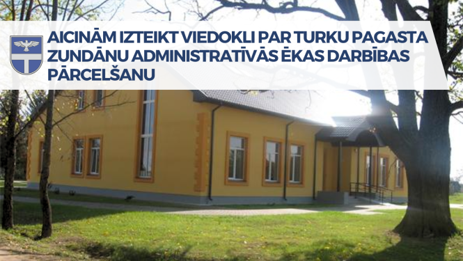 dzeltena ēka kokos