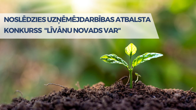 asns, kas izlīdis no zemes saulē