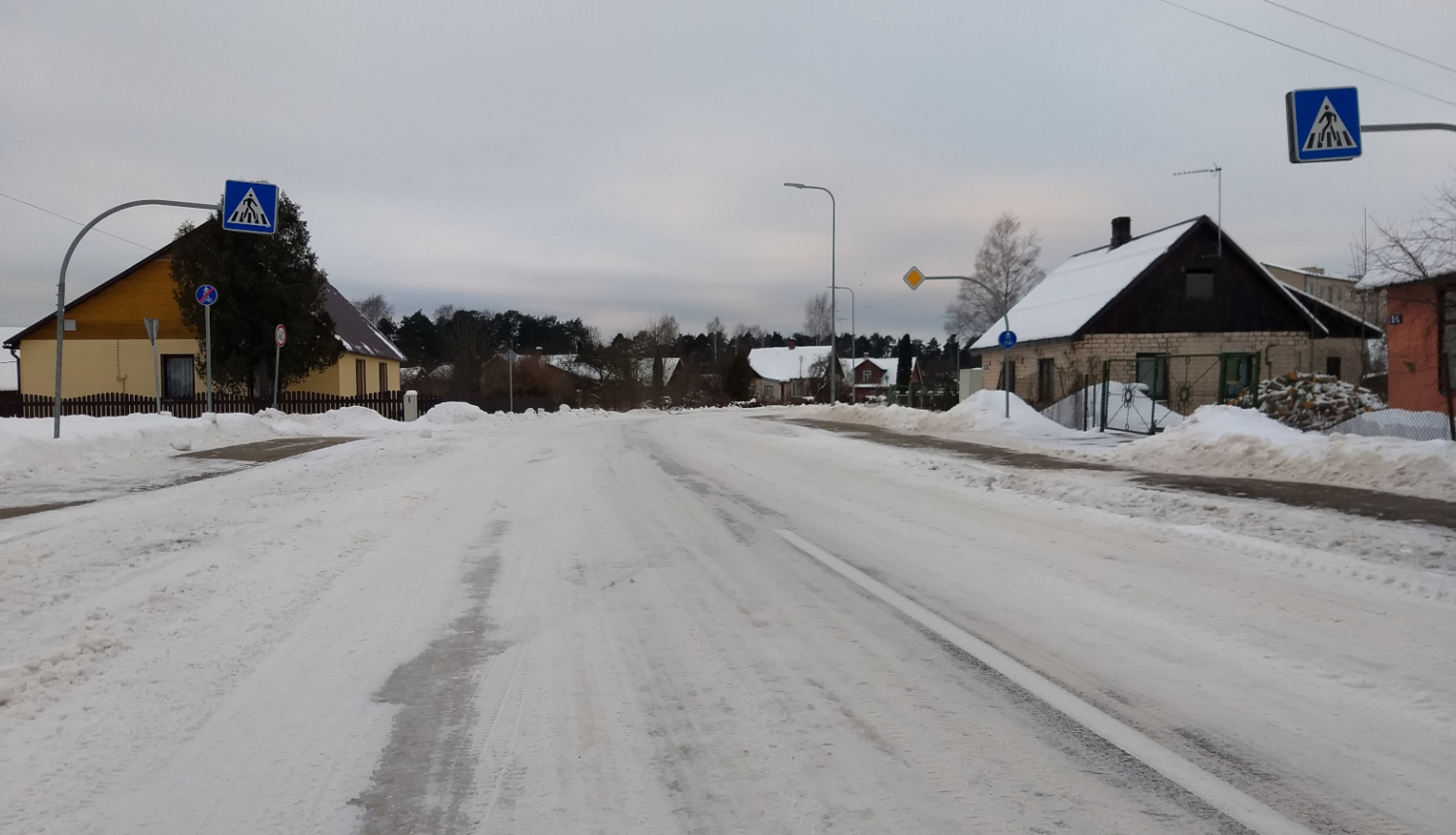 Pilsētas iela ziemā