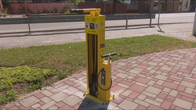 Līvānos uzstāda pirmās velosipēdu remonta stacijas