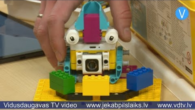 Līvānu bērni apgūst robotikas pamatus
