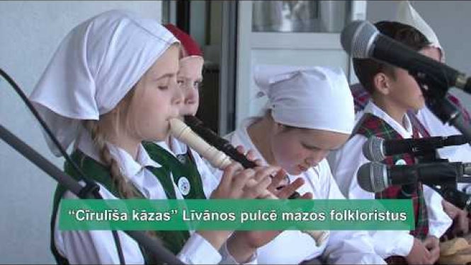 “Cīrulīša kāzas” Līvānos pulcē mazos folkloristus