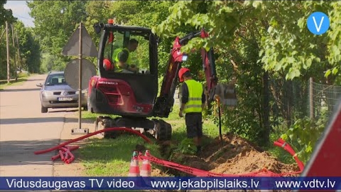 Uzsākta apgaismojuma izbūve Daugavas ielā Līvānos
