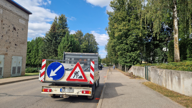 ceļa remontdarbi