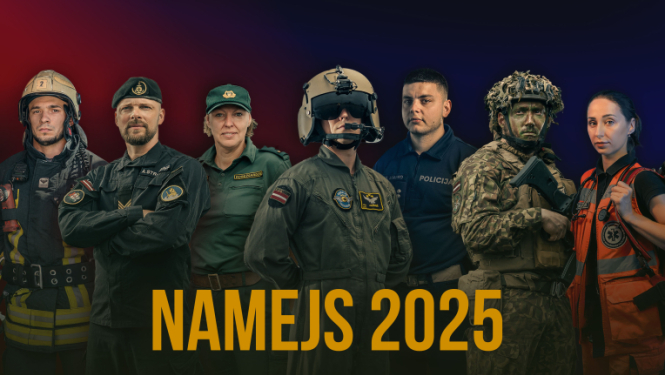 vīrieši formastērpos