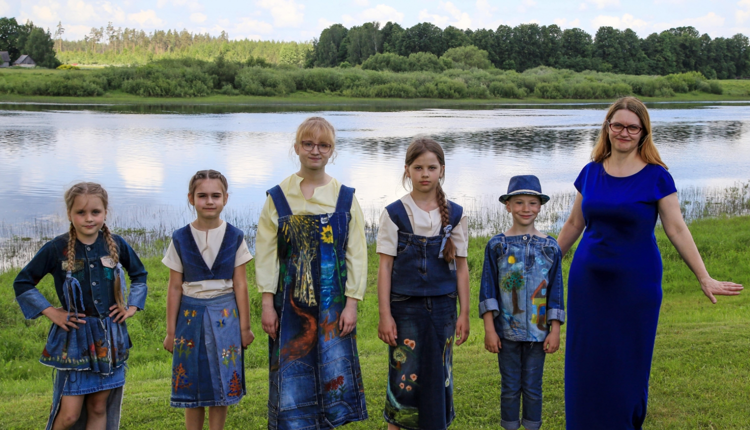 Apgleznoti apģērbi