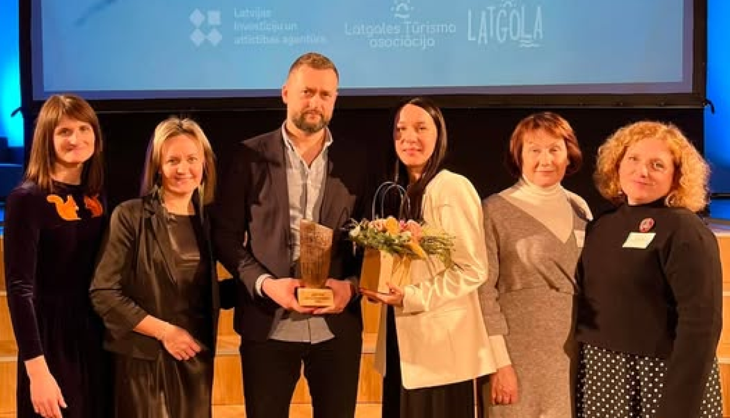6 cilvēki Latgales balvu pasniegšanas ceremonijā