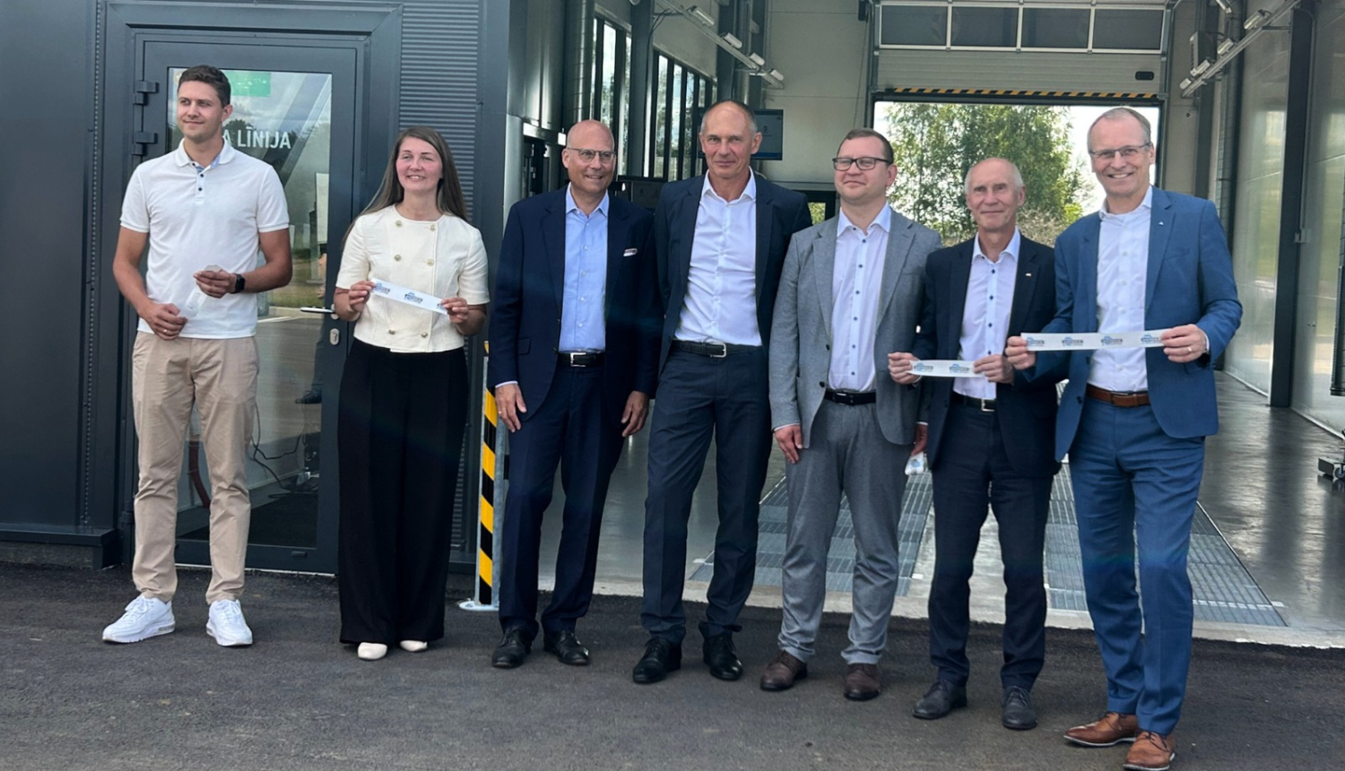 CSDD Līvanos lentas pārgriešana