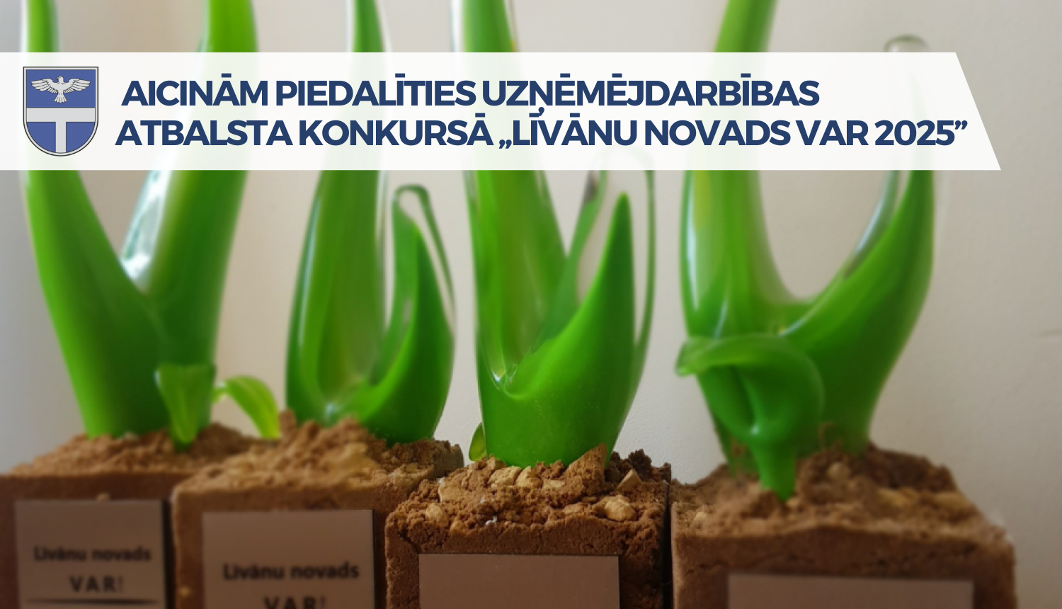 zaļi stikla asni - balvas