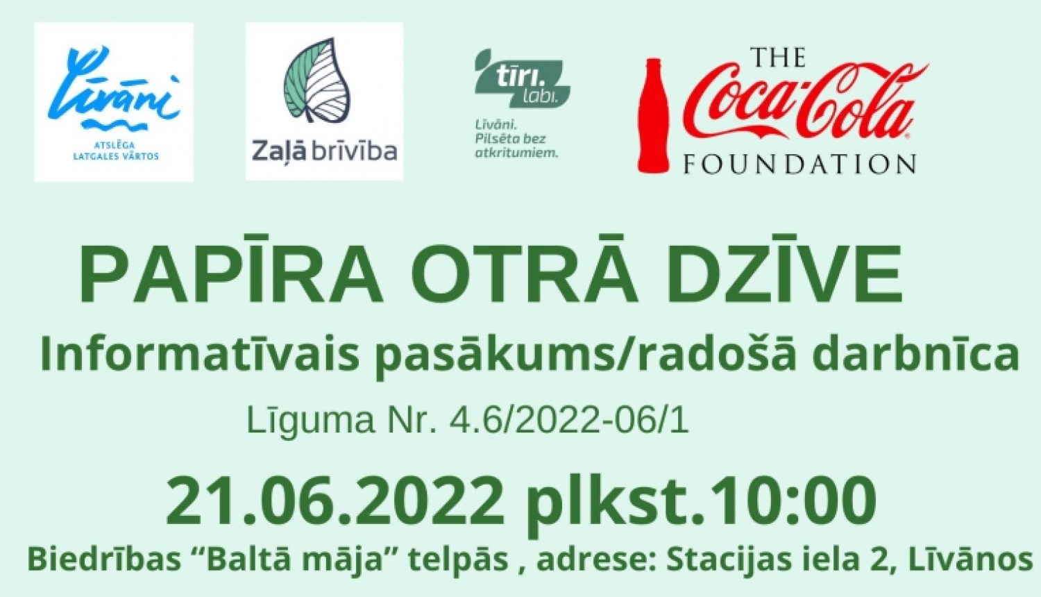 Piramīda ar avīzēm