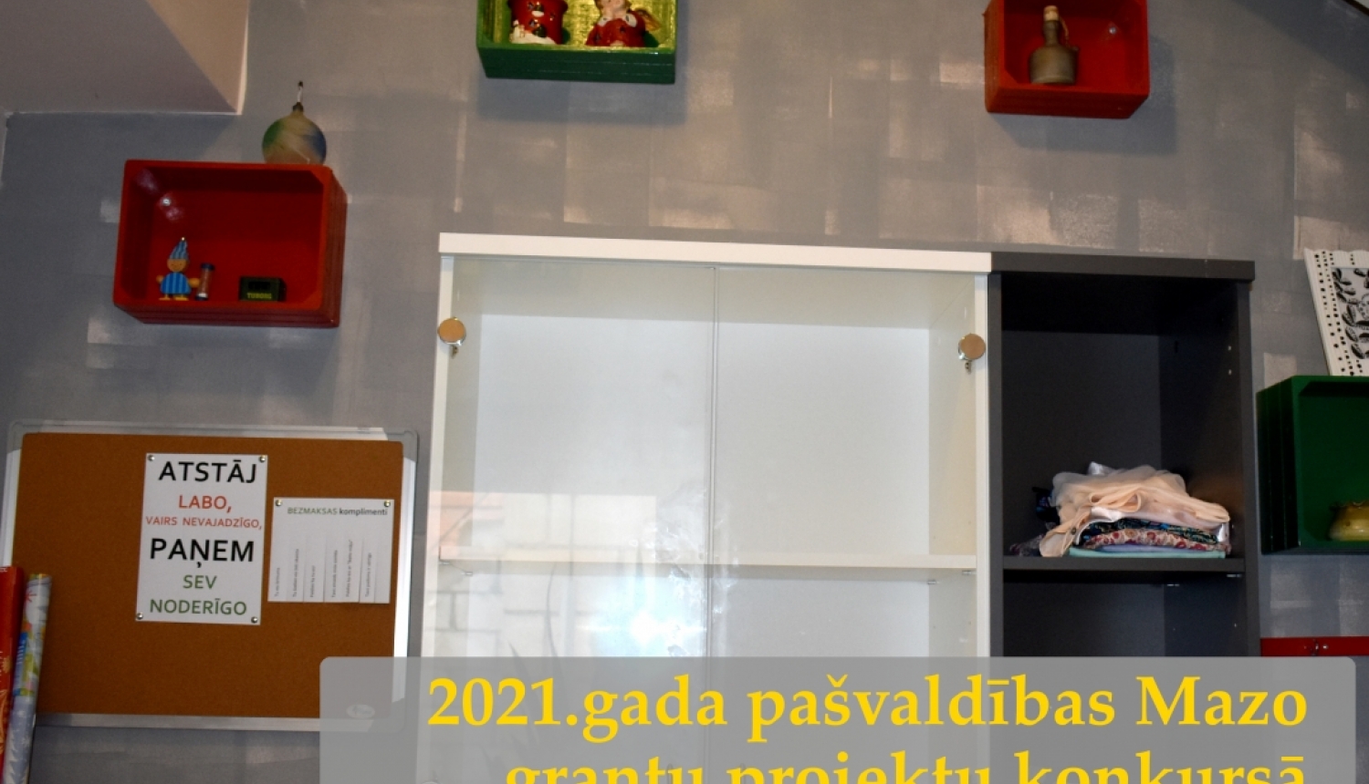 Biedrības "Baltā māja" stūrītis, kur izveidota mantu apmaiņas vieta